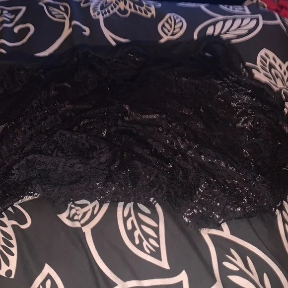 Short - Picture 2 of 2